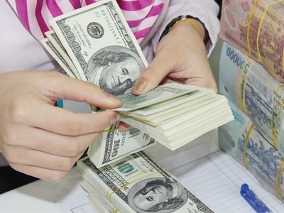 Tỷ giá ổn định, buôn ngoại tệ thế nào?